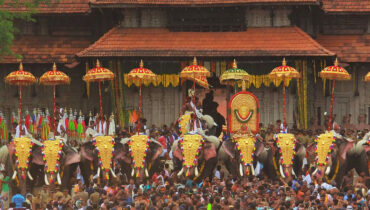 പൂര ലഹരിയില്‍ ആറാടി തൃശ്ശൂര്‍, ഇന്ന് പൂര വിളംബരം, നാളെ പൂരം