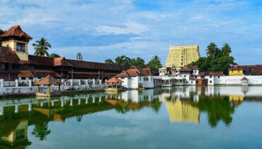 അതീവ സുരക്ഷയുള്ള പദ്മനാഭ സ്വാമി ക്ഷേത്രത്തില്‍ മോഷണം : പ്രതികള്‍ പിടിയില്‍