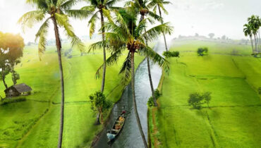 പിറന്ന മണ്ണിന് ഇന്ന് പിറന്നാള്‍ മധുരം, ഐക്യകേരളം 68 ന്റെ നിറവിലേക്ക്